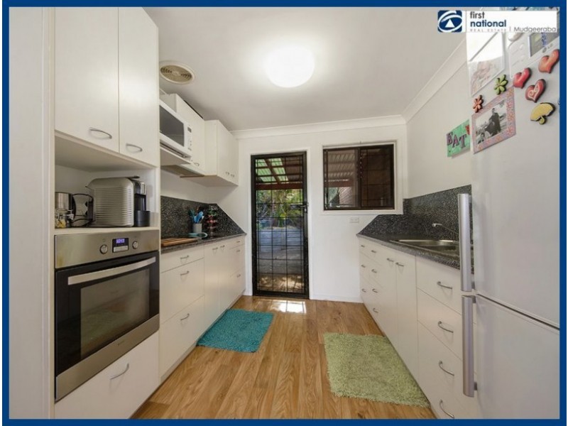 2/77 Railway Street, Mudgeeraba QLD 4213