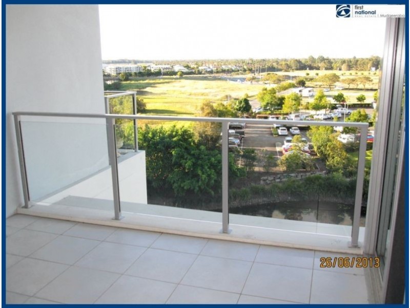 220/2 Riverwalk Avenue, Robina QLD 4226