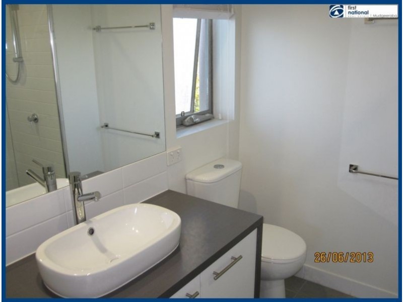 220/2 Riverwalk Avenue, Robina QLD 4226