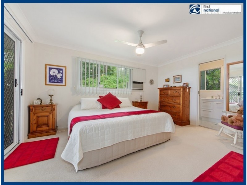 33 Glenrowan Drive, Tallai QLD 4213