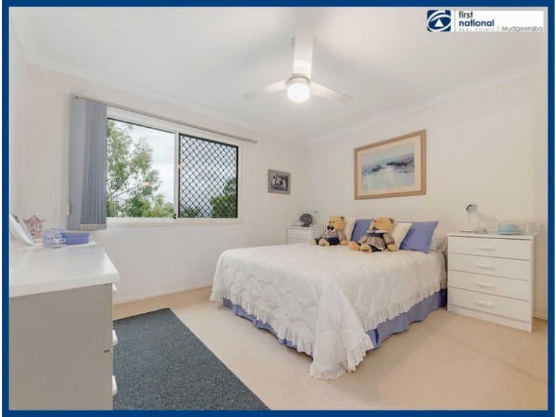 33 Glenrowan Drive, Tallai QLD 4213