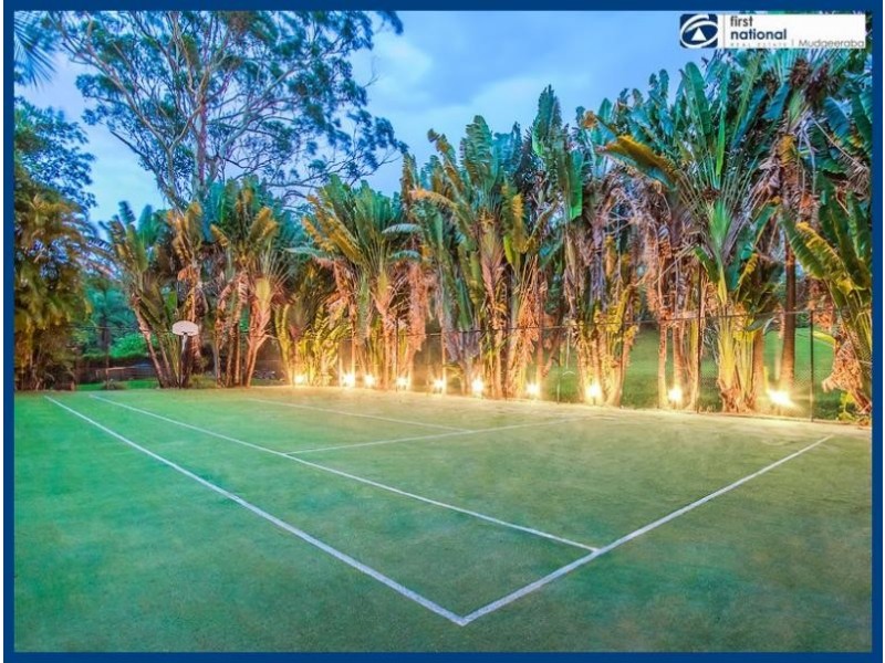 60 Charles Kurz Drive, Worongary QLD 4213