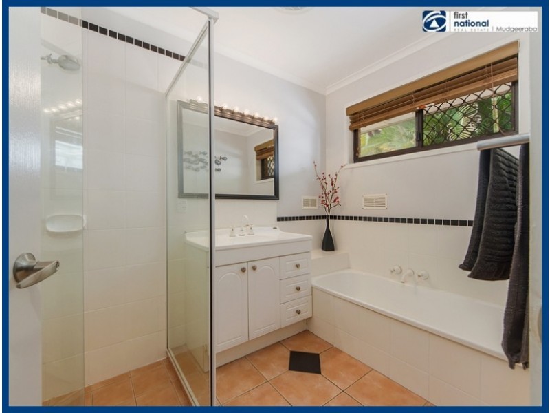 16 Constellation Crescent, Mudgeeraba QLD 4213