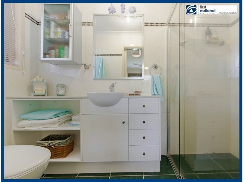 60 Highfield Drive, Merrimac QLD 4226