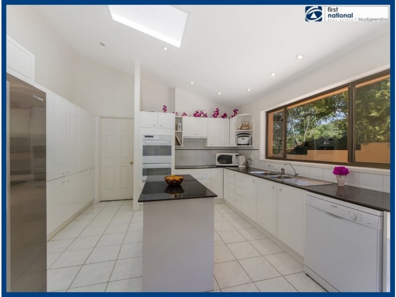 46 Kagoola Drive, Mudgeeraba QLD 4213