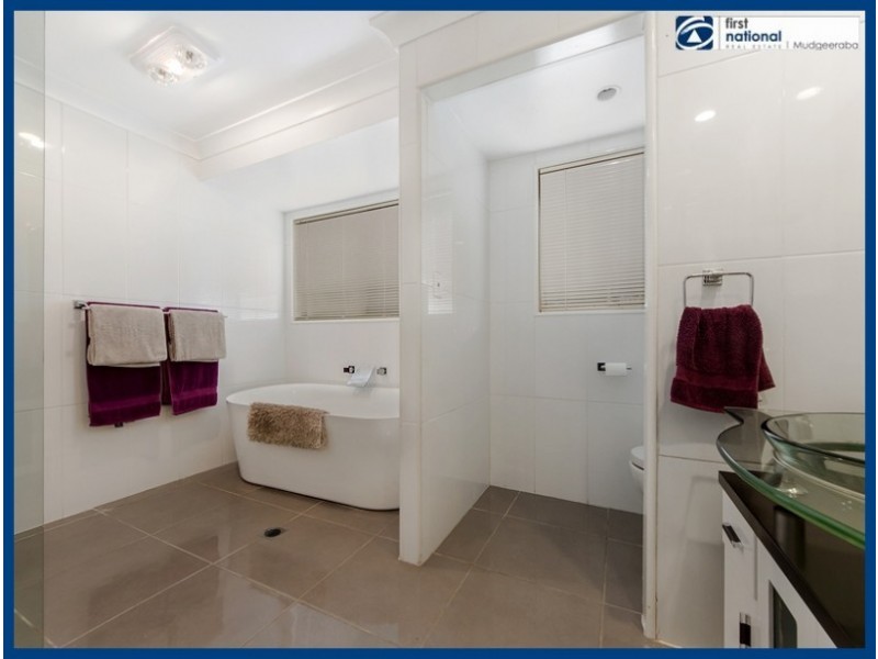 14 Hinterland Drive, Mudgeeraba QLD 4213