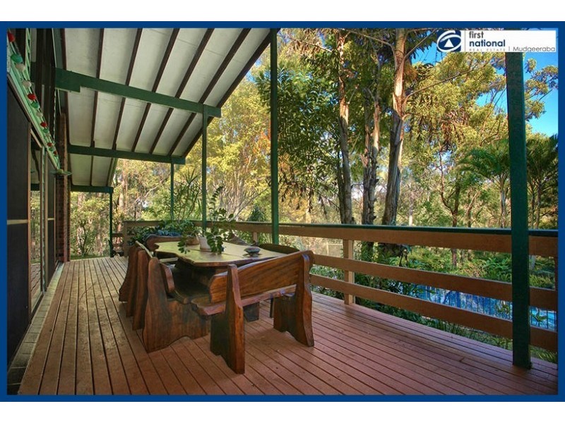 9 Walcoy Place, Worongary QLD 4213