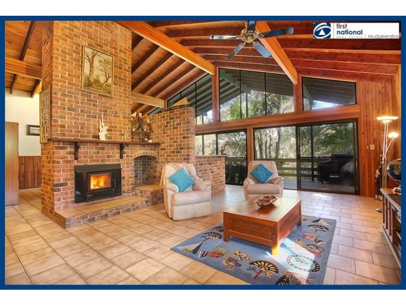 9 Walcoy Place, Worongary QLD 4213