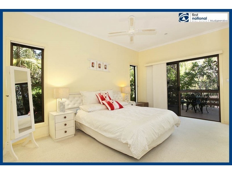 9 Walcoy Place, Worongary QLD 4213