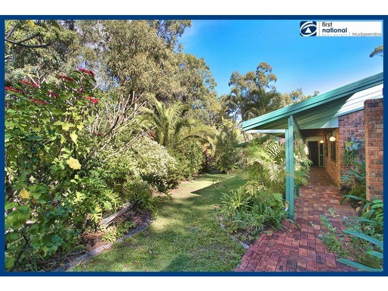 9 Walcoy Place, Worongary QLD 4213