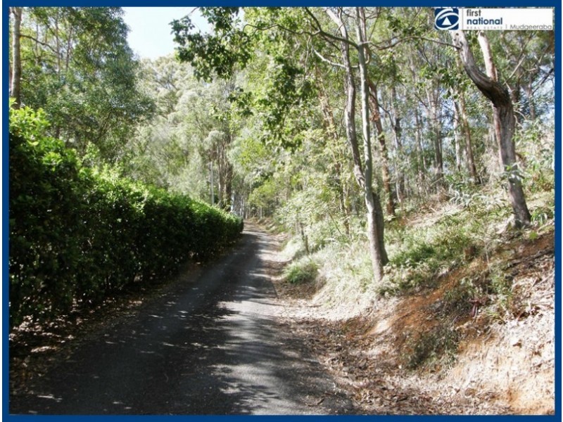 9 Walcoy Place, Worongary QLD 4213