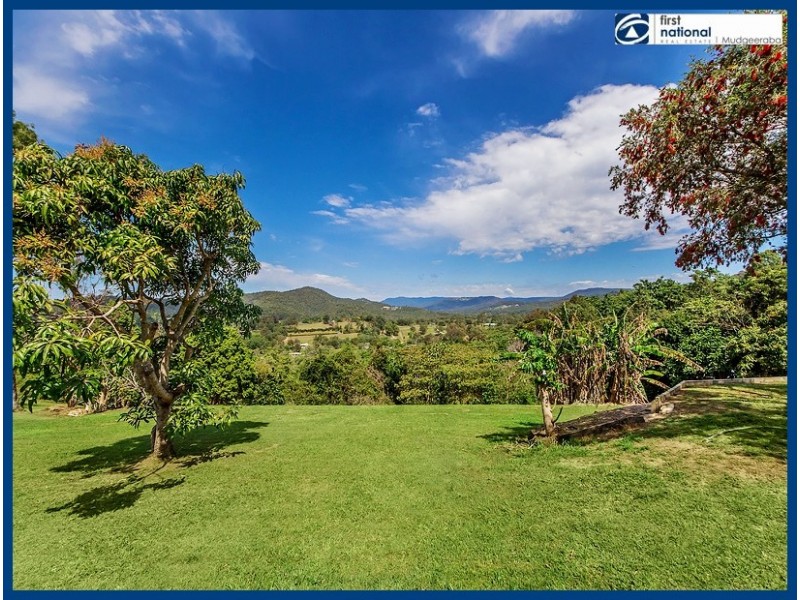 1 Coastview Crescent, Tallai QLD 4213