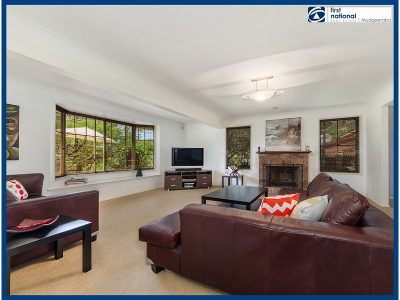 1 Coastview Crescent, Tallai QLD 4213