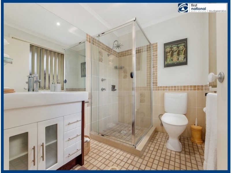 6 Inlet Court, Merrimac QLD 4226