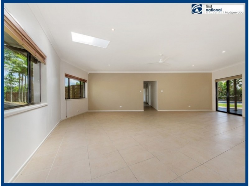 4 Alawara Drive, Tallai QLD 4213