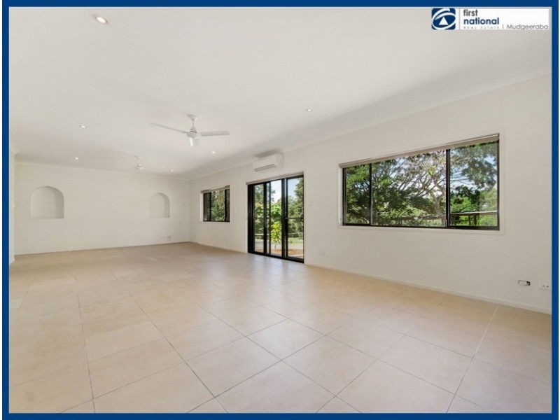 4 Alawara Drive, Tallai QLD 4213