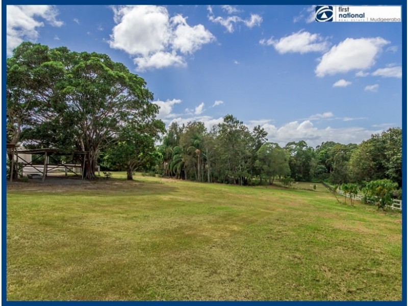 4 Alawara Drive, Tallai QLD 4213