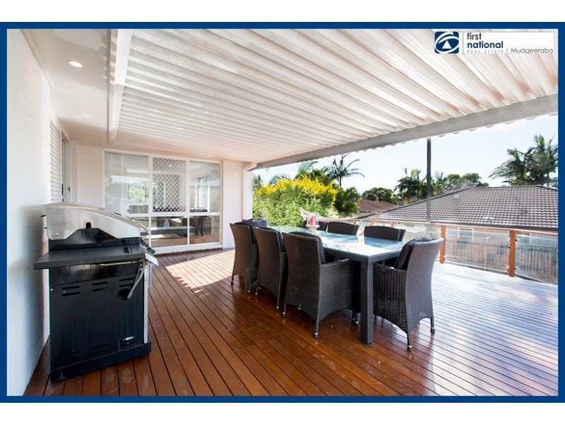 5 Drift Away Court, Robina QLD 4226