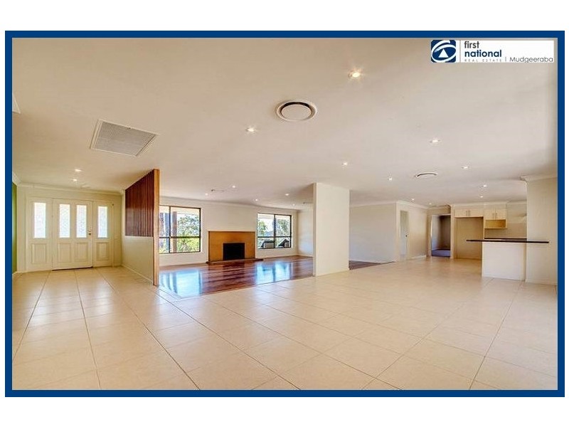 39 Bertana Drive, Mudgeeraba QLD 4213