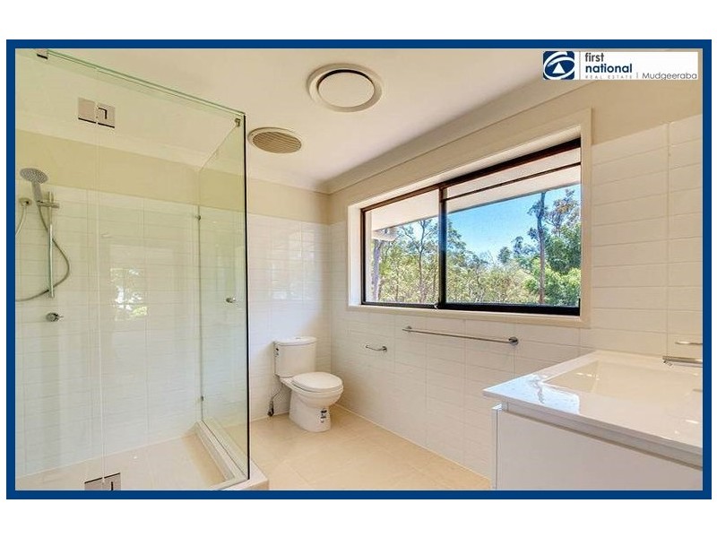 39 Bertana Drive, Mudgeeraba QLD 4213