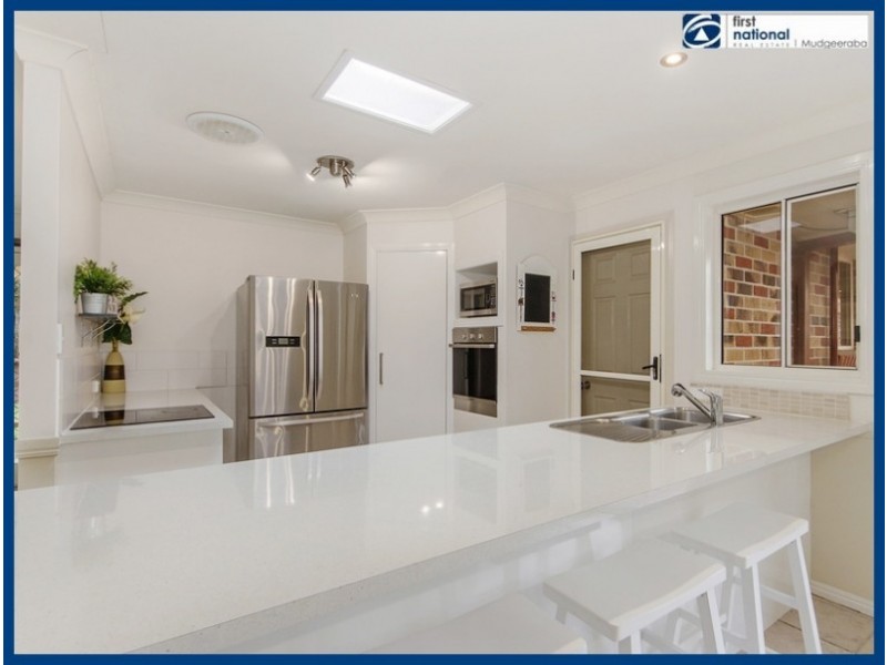 4 Mission Drive, Mudgeeraba QLD 4213