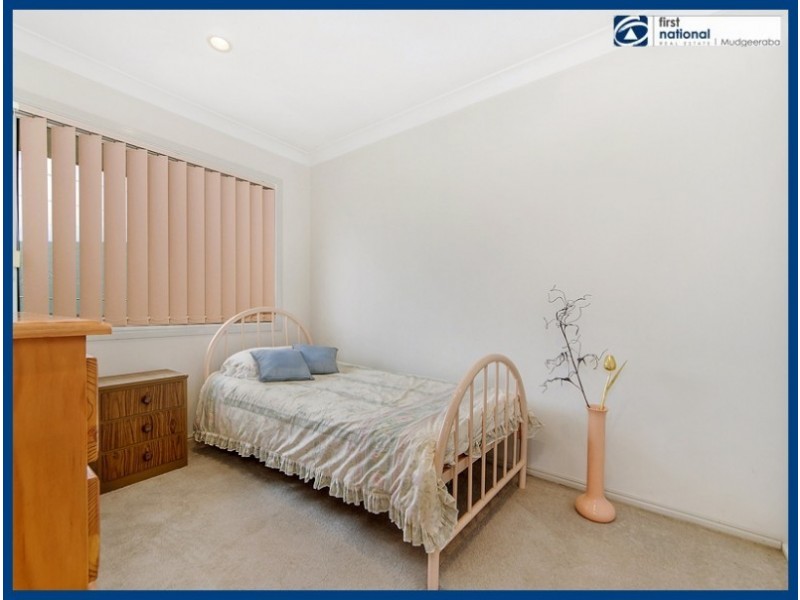 105 Highfield Drive, Merrimac QLD 4226