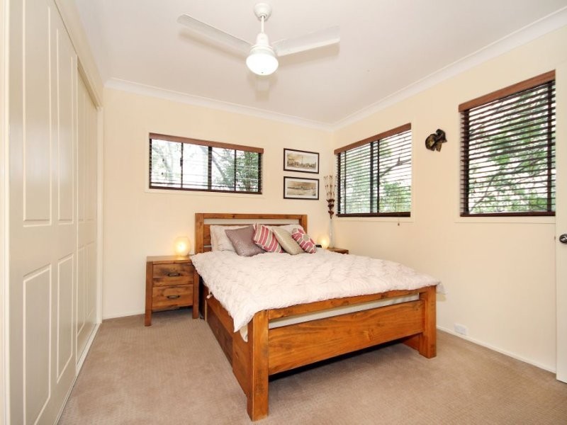 27 Cobai Drive, Mudgeeraba QLD 4213