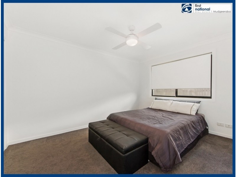 32 Pappas Way, Carrara QLD 4211