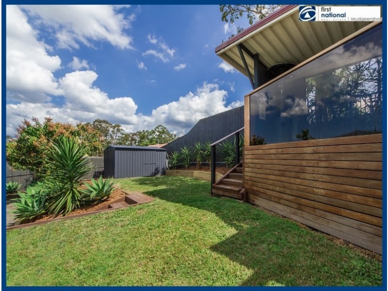 32 Pappas Way, Carrara QLD 4211