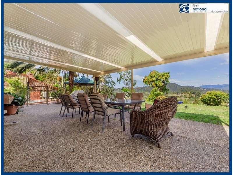 1 Coastview Crescent, Tallai QLD 4213