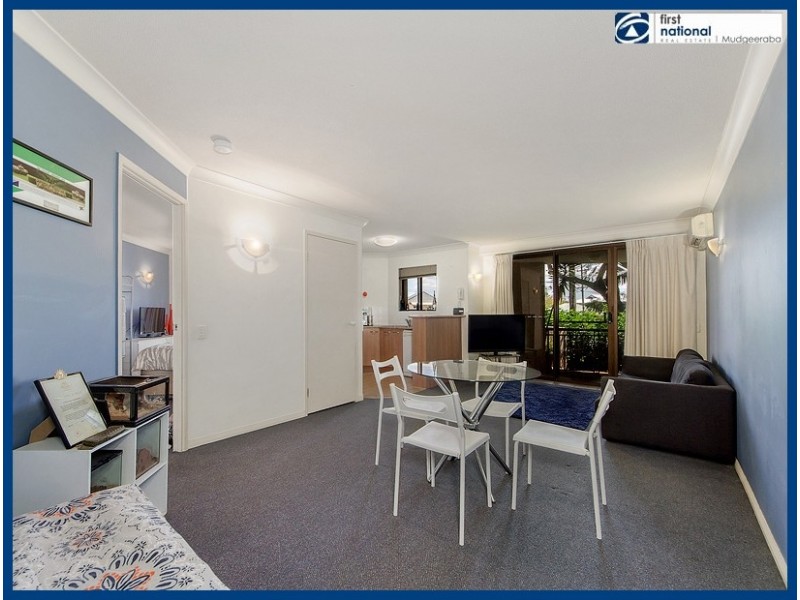 5/5 Fourth Avenue, Burleigh Heads QLD 4220