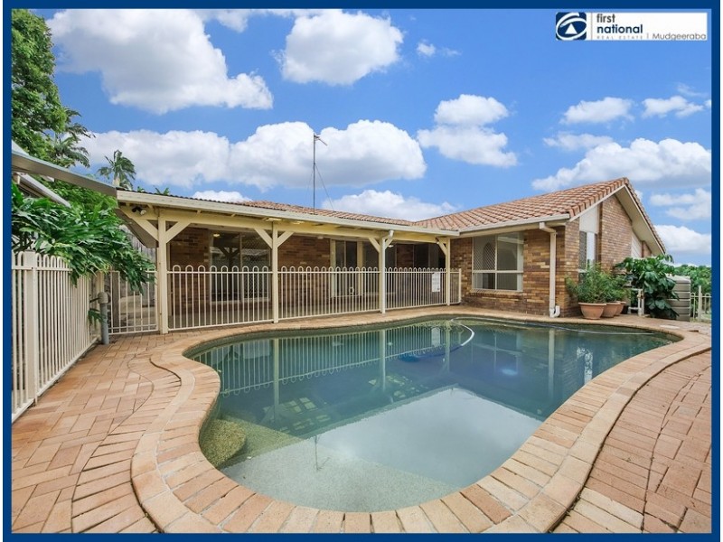 24 Kincaid Drive, Highland Park QLD 4211