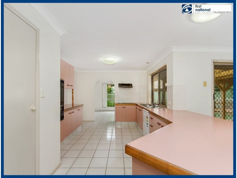 24 Kincaid Drive, Highland Park QLD 4211