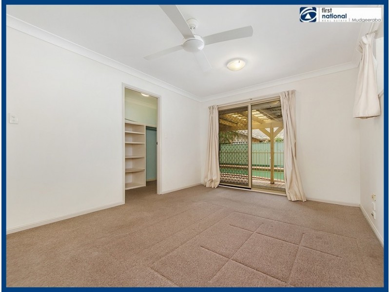 24 Kincaid Drive, Highland Park QLD 4211