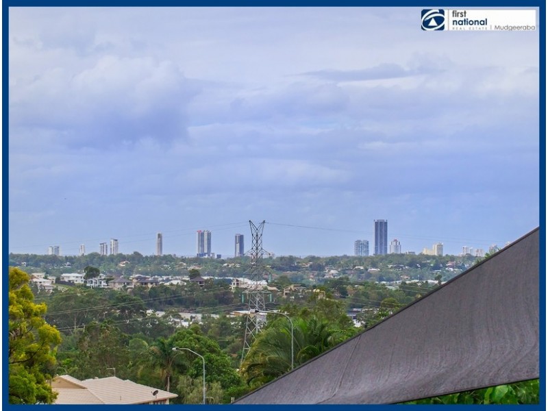 24 Kincaid Drive, Highland Park QLD 4211