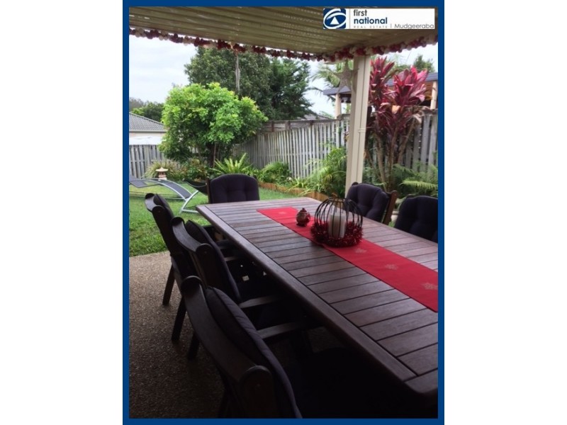 83 Casuarina Drive, Elanora QLD 4221