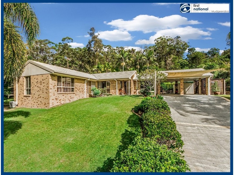 12 Saunders Drive, Bonogin QLD 4213