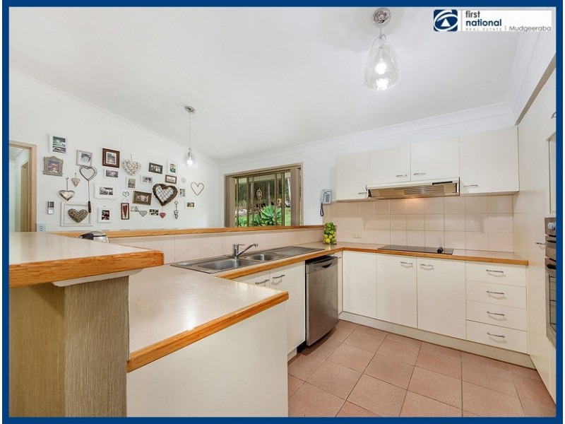 12 Saunders Drive, Bonogin QLD 4213