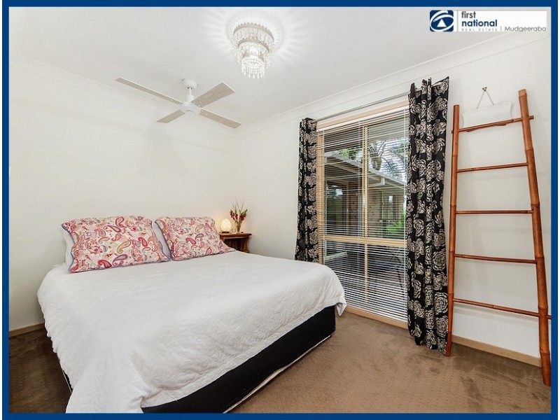 12 Saunders Drive, Bonogin QLD 4213