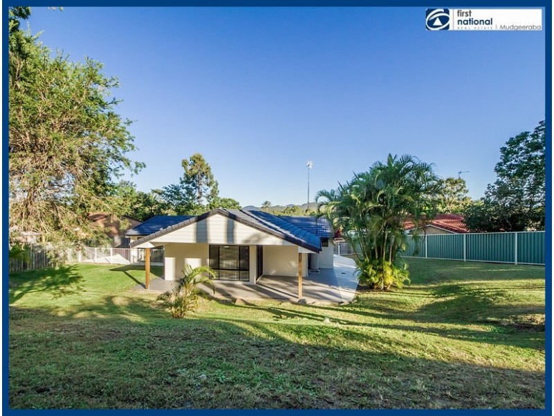 8 Cherokee Crescent, Mudgeeraba QLD 4213