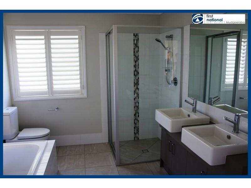 2 B Verdure Place, Bonogin QLD 4213