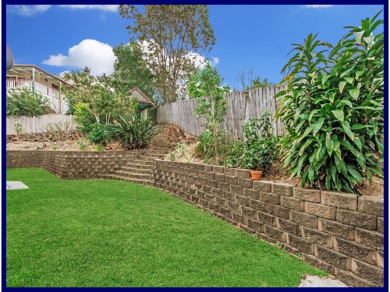 25 Nolan Street, Tallai QLD 4213