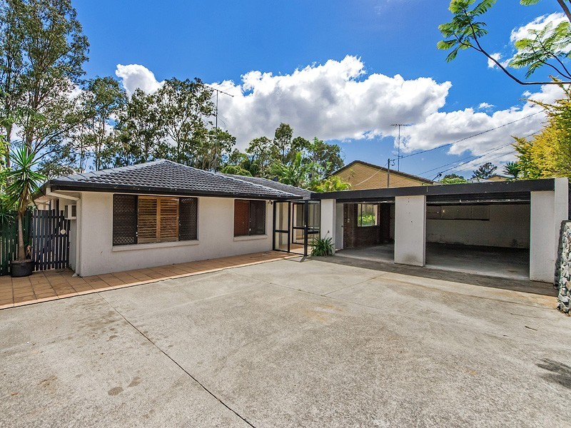 12 Rainbow Drive, Mudgeeraba QLD 4213