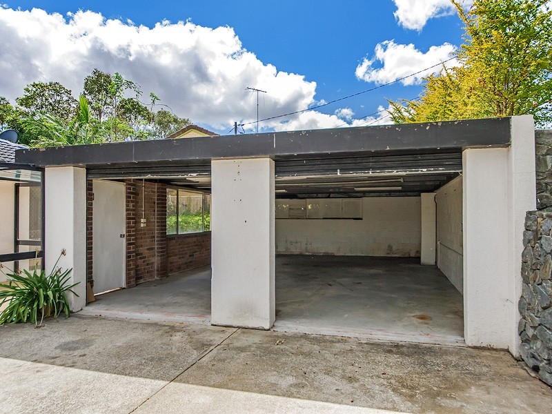 12 Rainbow Drive, Mudgeeraba QLD 4213