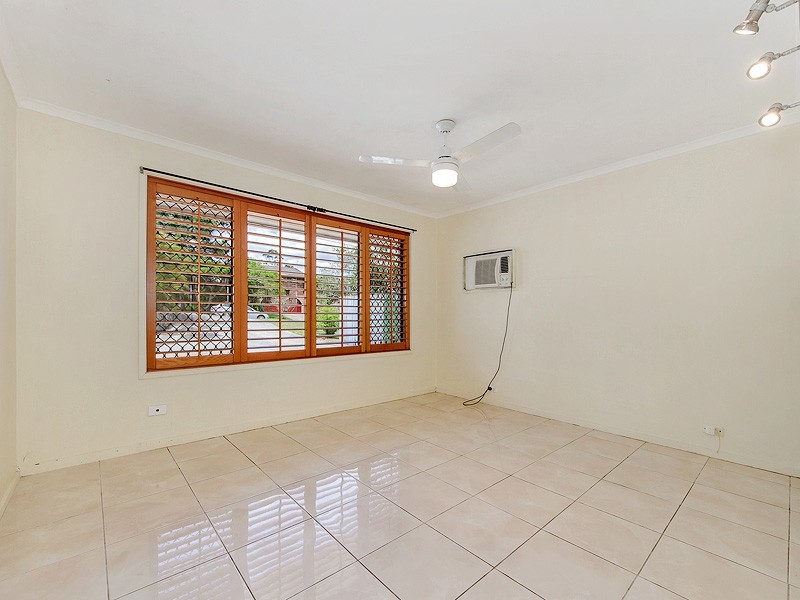 12 Rainbow Drive, Mudgeeraba QLD 4213