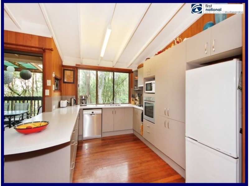 27 Cobai Drive, Mudgeeraba QLD 4213