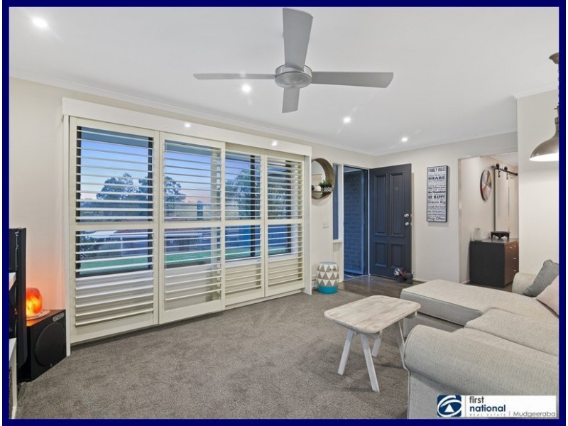 4 Kiowa Drive, Mudgeeraba QLD 4213