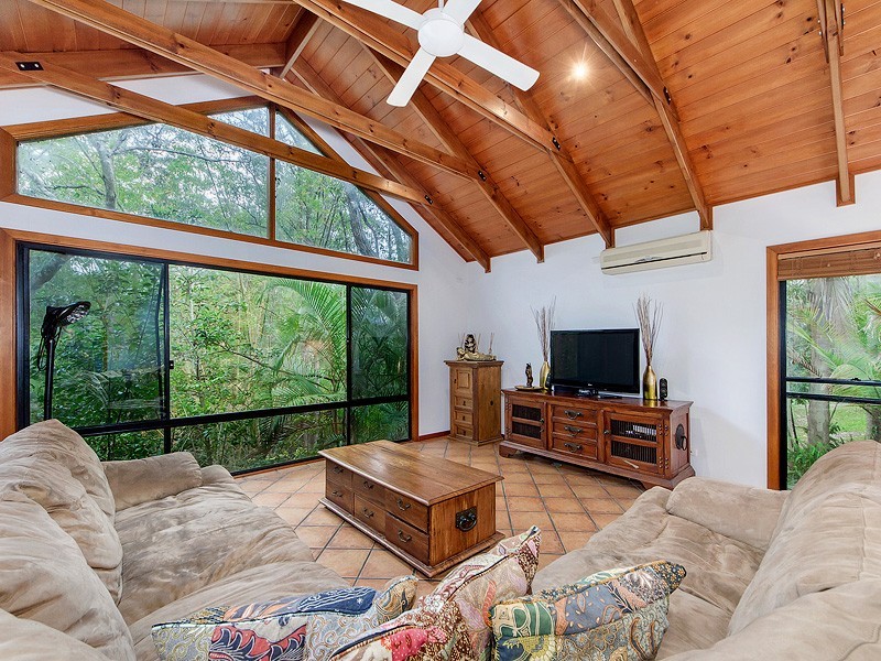 4 Thomas Duncan Court, Worongary QLD 4213