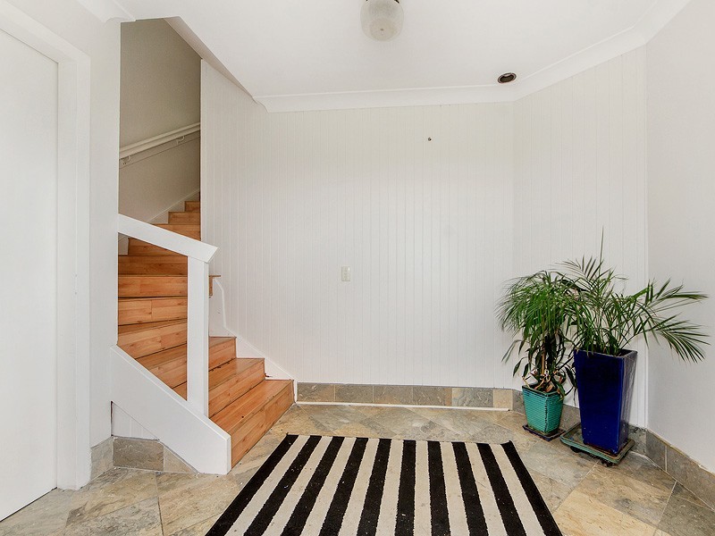 9 Satellite Court, Mudgeeraba QLD 4213