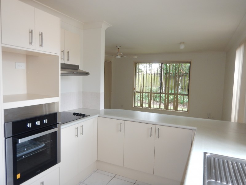 1 Tusmore Place, Robina QLD 4226